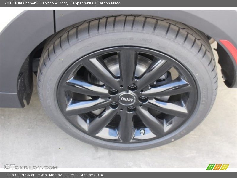 Pepper White / Carbon Black 2015 Mini Cooper S Hardtop 4 Door