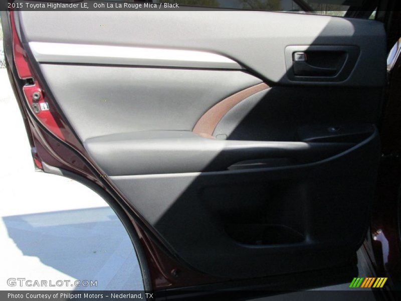 Ooh La La Rouge Mica / Black 2015 Toyota Highlander LE