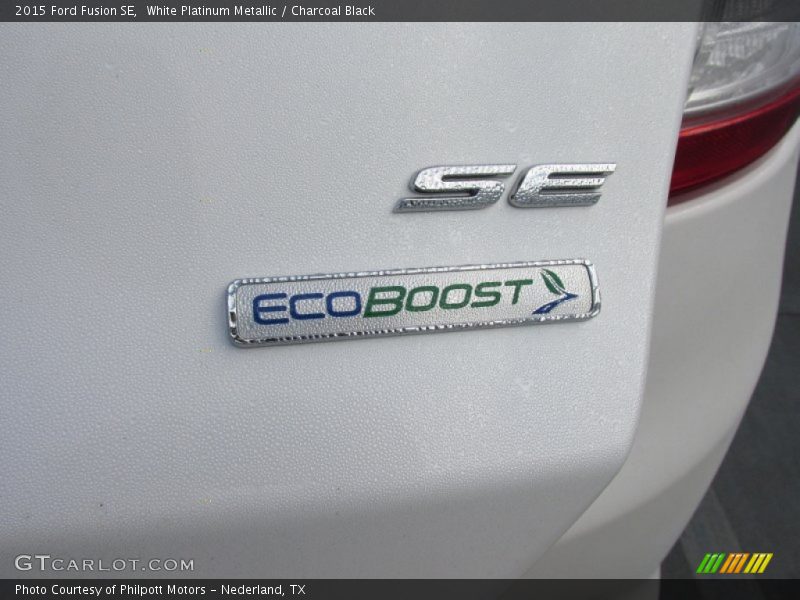 White Platinum Metallic / Charcoal Black 2015 Ford Fusion SE