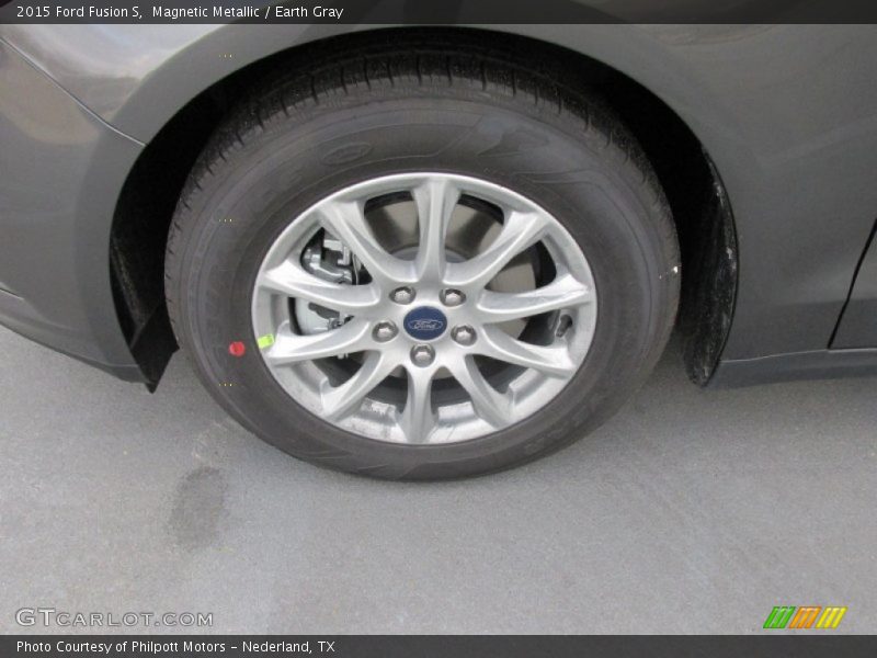  2015 Fusion S Wheel