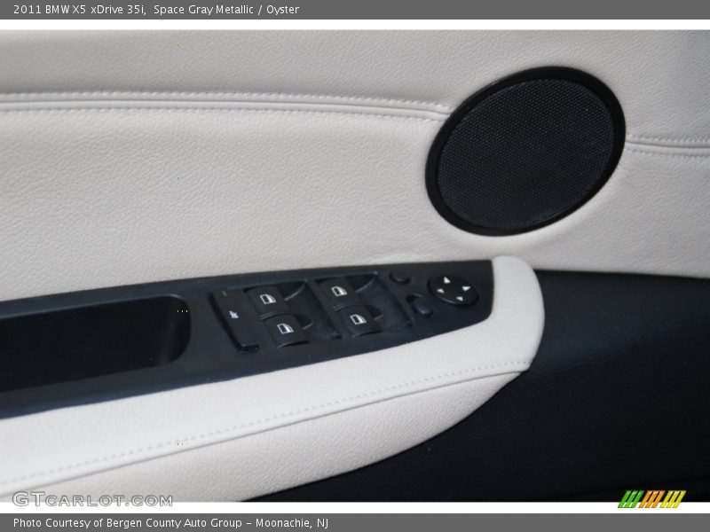 Space Gray Metallic / Oyster 2011 BMW X5 xDrive 35i