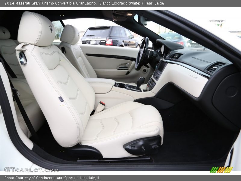 Front Seat of 2014 GranTurismo Convertible GranCabrio