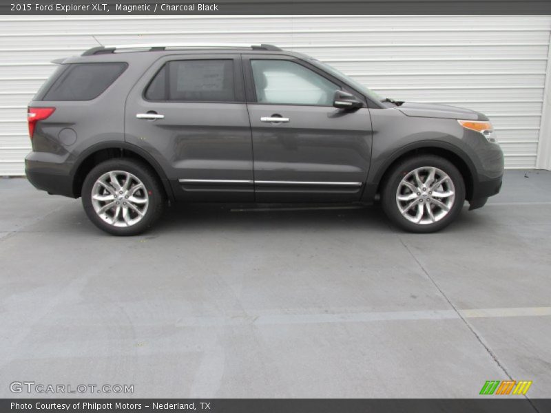 Magnetic / Charcoal Black 2015 Ford Explorer XLT
