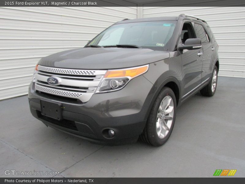 Magnetic / Charcoal Black 2015 Ford Explorer XLT