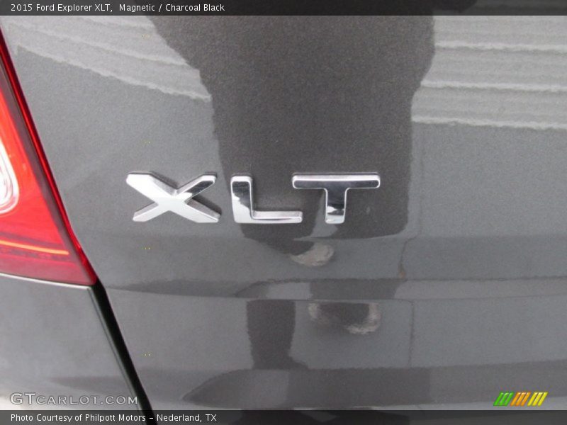Magnetic / Charcoal Black 2015 Ford Explorer XLT