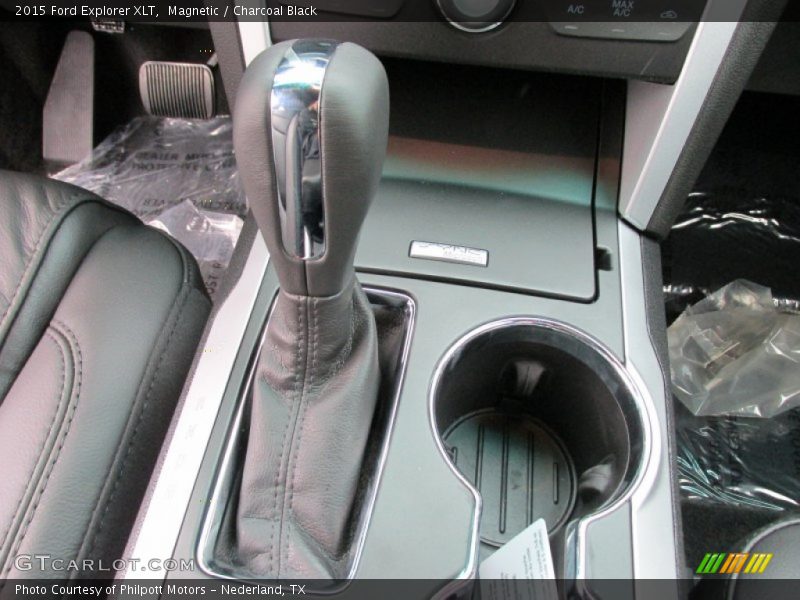 Magnetic / Charcoal Black 2015 Ford Explorer XLT
