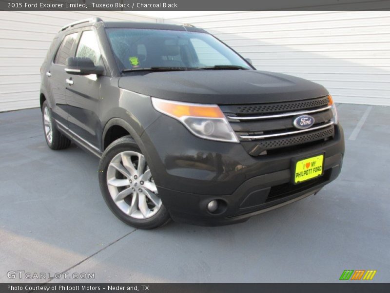 Tuxedo Black / Charcoal Black 2015 Ford Explorer Limited