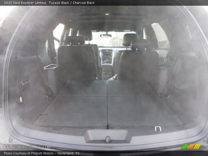 Tuxedo Black / Charcoal Black 2015 Ford Explorer Limited