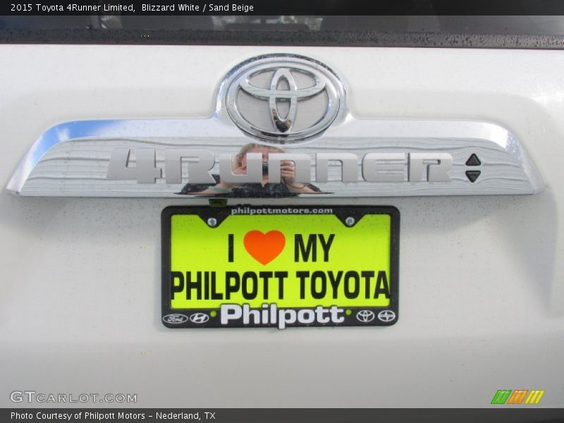 Blizzard White / Sand Beige 2015 Toyota 4Runner Limited