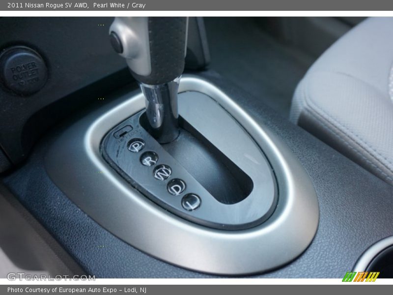 Pearl White / Gray 2011 Nissan Rogue SV AWD