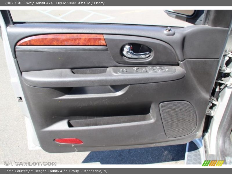 Liquid Silver Metallic / Ebony 2007 GMC Envoy Denali 4x4