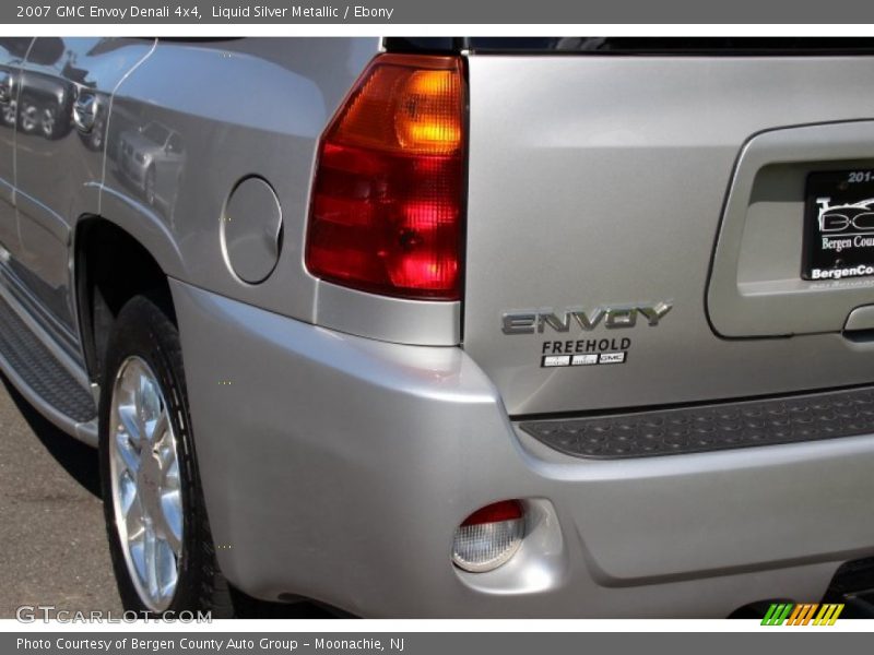 Liquid Silver Metallic / Ebony 2007 GMC Envoy Denali 4x4