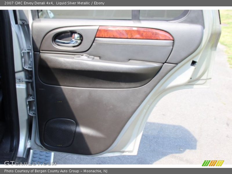 Liquid Silver Metallic / Ebony 2007 GMC Envoy Denali 4x4