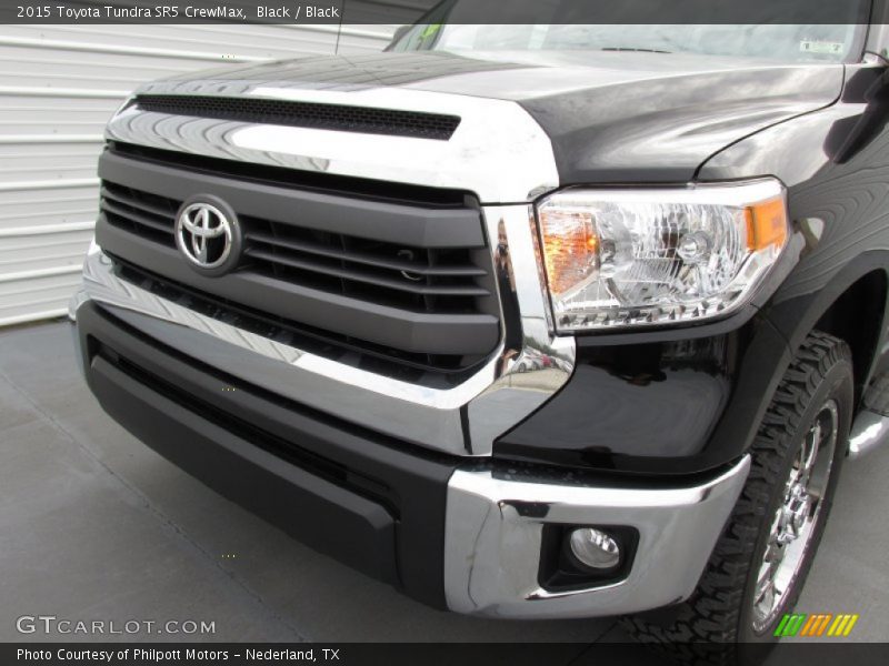 Black / Black 2015 Toyota Tundra SR5 CrewMax