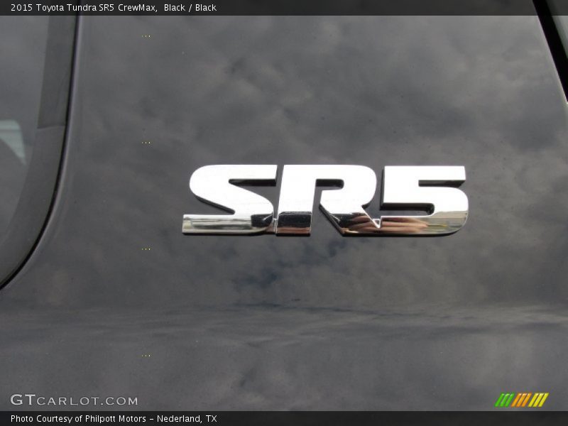 Black / Black 2015 Toyota Tundra SR5 CrewMax