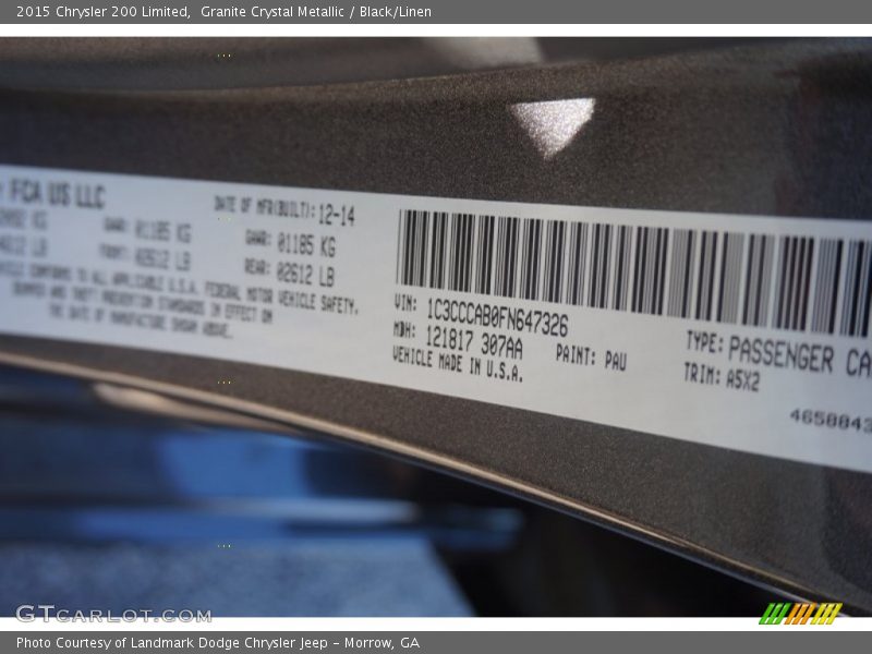 Granite Crystal Metallic / Black/Linen 2015 Chrysler 200 Limited