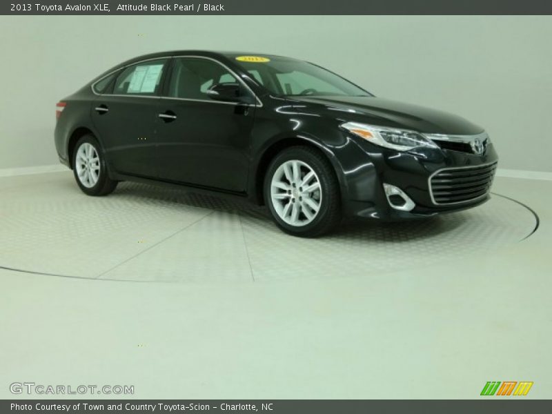 Attitude Black Pearl / Black 2013 Toyota Avalon XLE