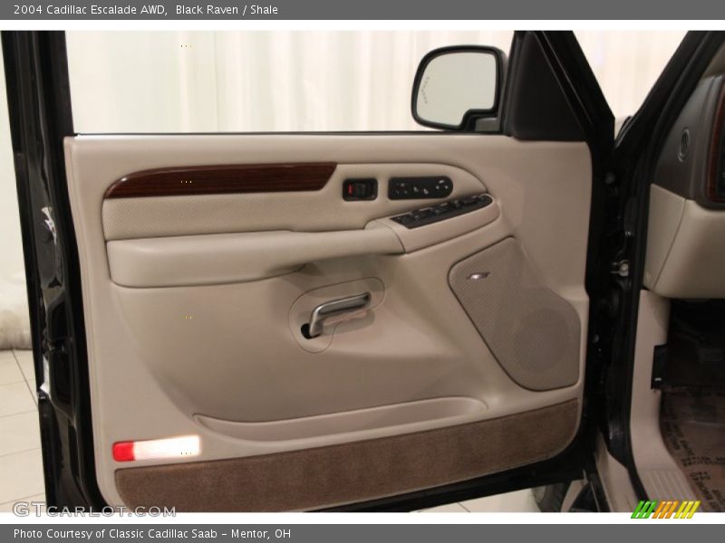 Black Raven / Shale 2004 Cadillac Escalade AWD