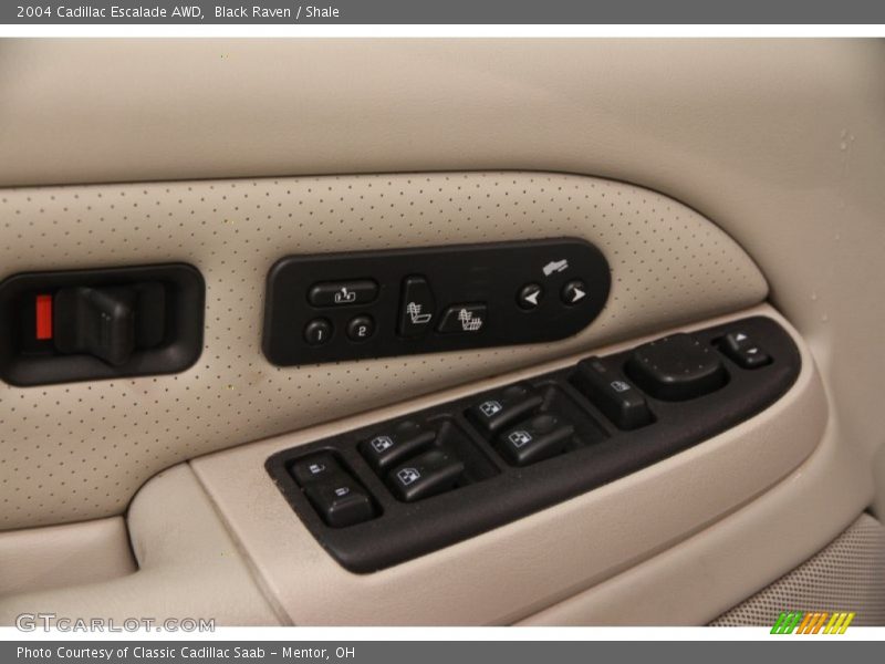 Black Raven / Shale 2004 Cadillac Escalade AWD