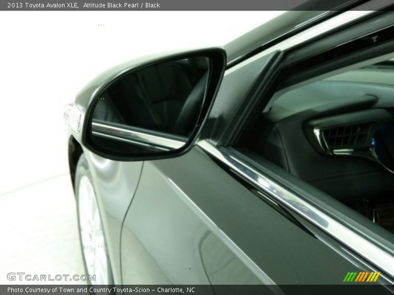 Attitude Black Pearl / Black 2013 Toyota Avalon XLE