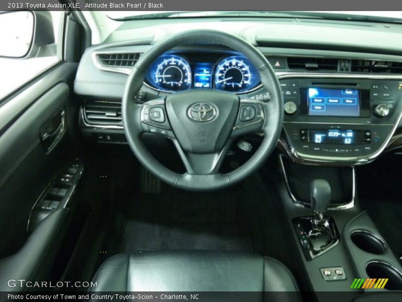Attitude Black Pearl / Black 2013 Toyota Avalon XLE