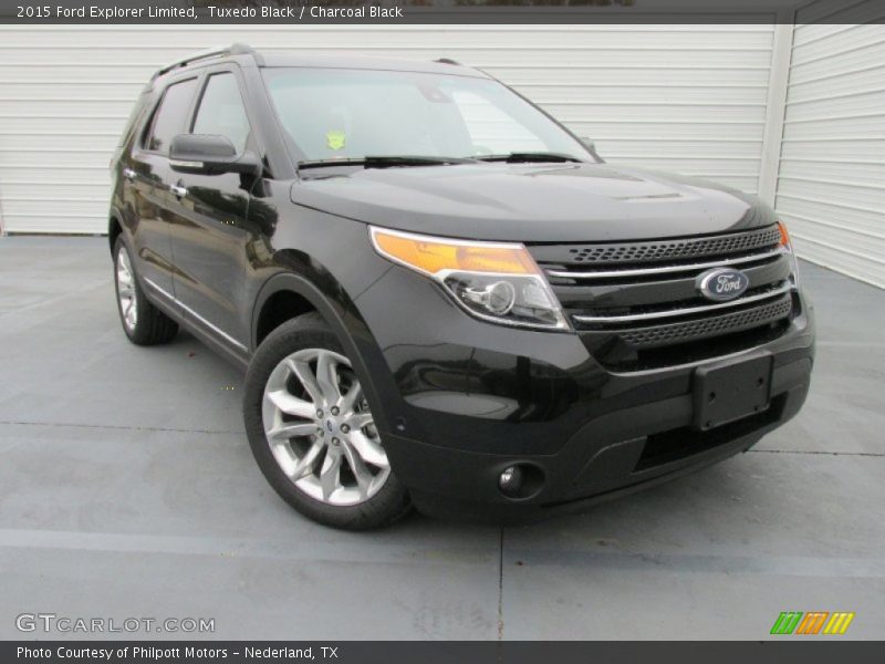 Tuxedo Black / Charcoal Black 2015 Ford Explorer Limited
