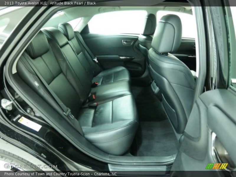 Attitude Black Pearl / Black 2013 Toyota Avalon XLE