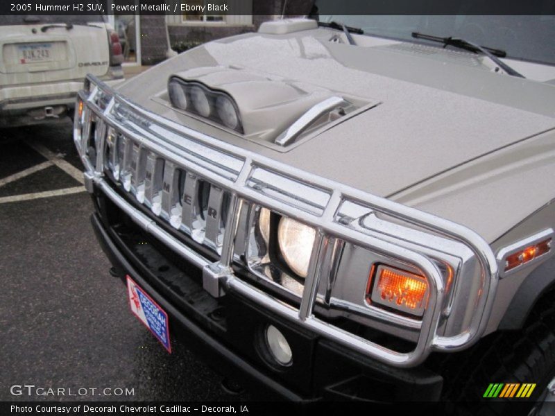 Pewter Metallic / Ebony Black 2005 Hummer H2 SUV