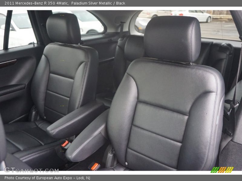 Paladium Silver Metallic / Black 2011 Mercedes-Benz R 350 4Matic