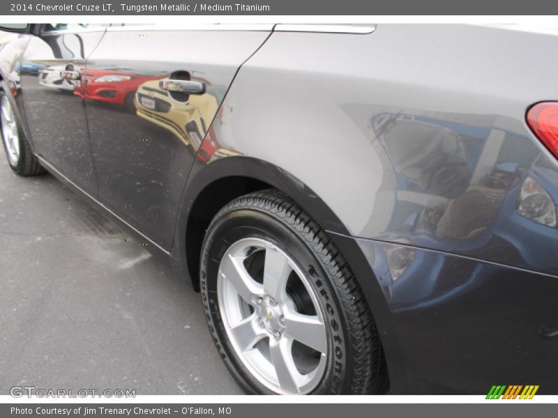 Tungsten Metallic / Medium Titanium 2014 Chevrolet Cruze LT