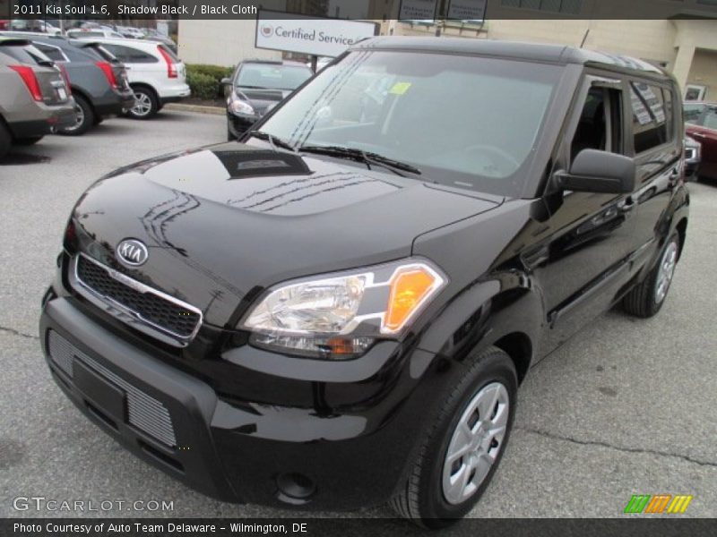 Shadow Black / Black Cloth 2011 Kia Soul 1.6