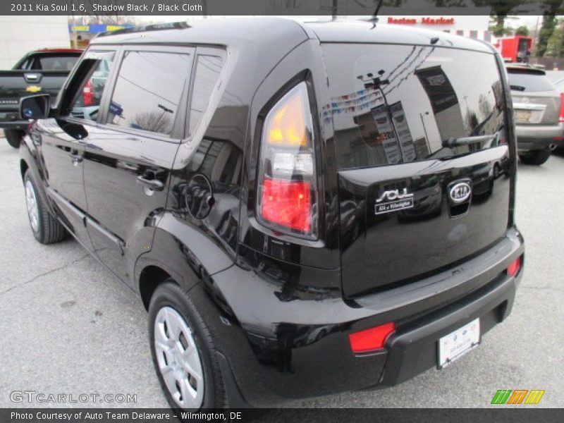 Shadow Black / Black Cloth 2011 Kia Soul 1.6