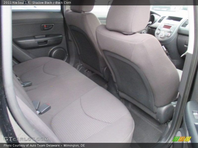 Shadow Black / Black Cloth 2011 Kia Soul 1.6