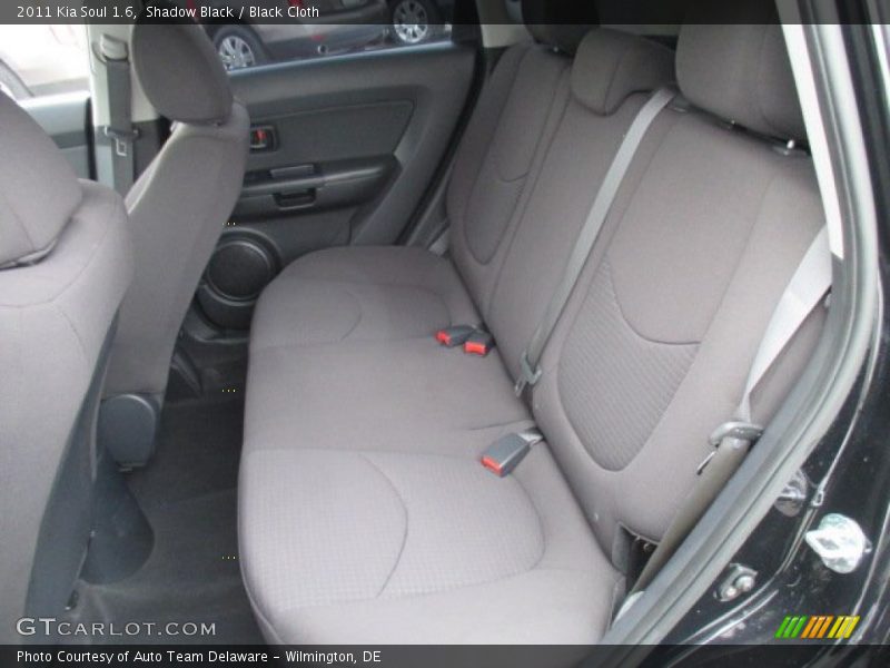 Shadow Black / Black Cloth 2011 Kia Soul 1.6