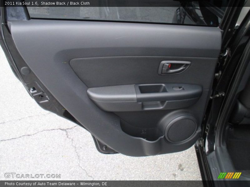 Shadow Black / Black Cloth 2011 Kia Soul 1.6