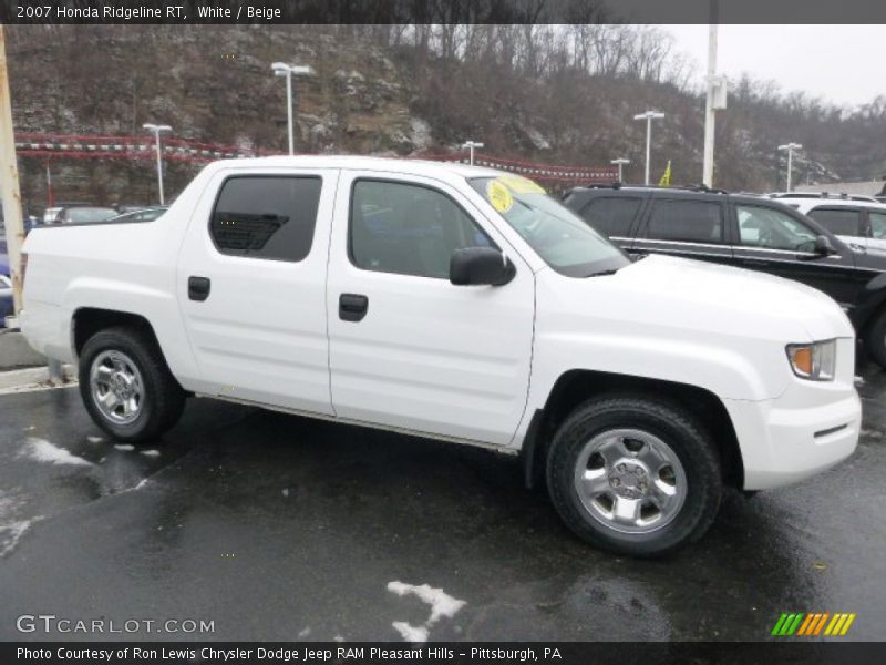 Front 3/4 View of 2007 Ridgeline RT