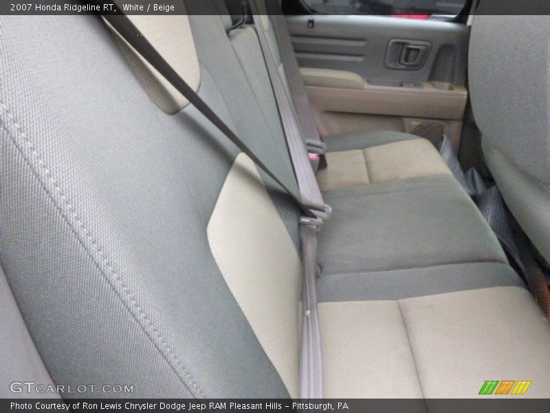 White / Beige 2007 Honda Ridgeline RT