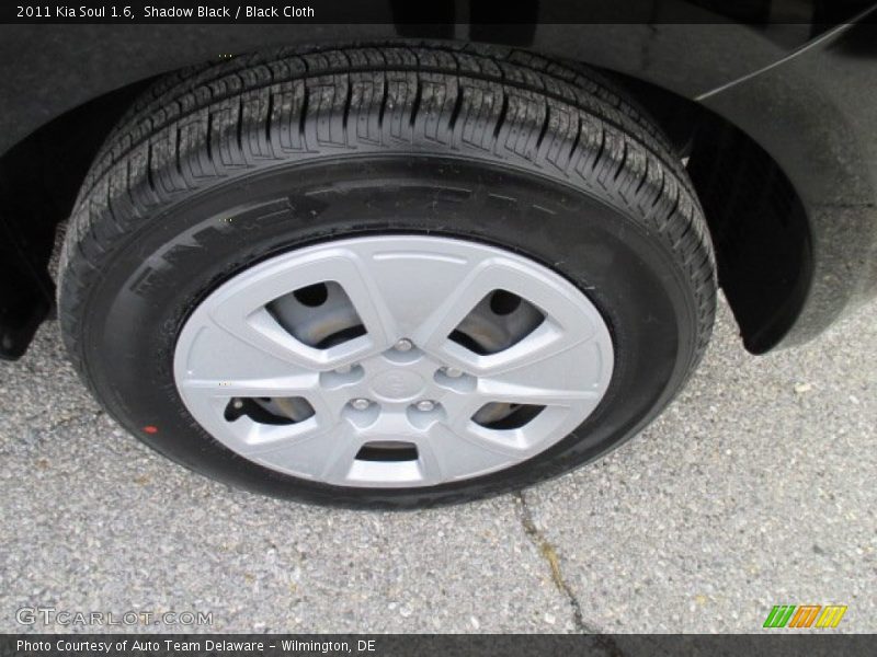 Shadow Black / Black Cloth 2011 Kia Soul 1.6