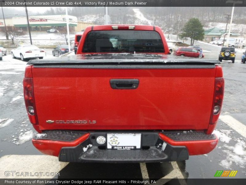 Victory Red / Medium Dark Pewter 2004 Chevrolet Colorado LS Crew Cab 4x4