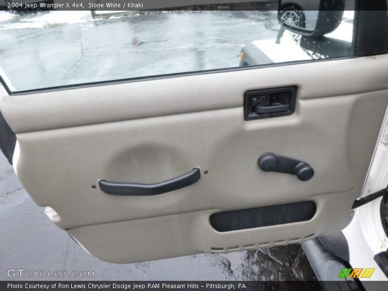 Stone White / Khaki 2004 Jeep Wrangler X 4x4