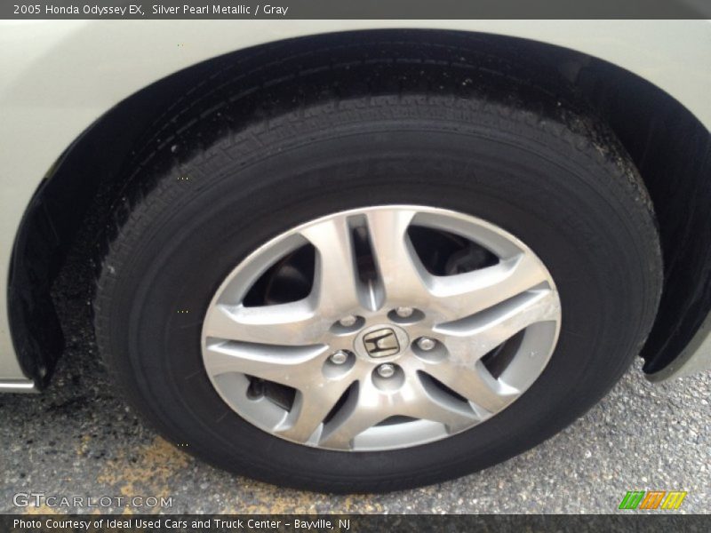 Silver Pearl Metallic / Gray 2005 Honda Odyssey EX