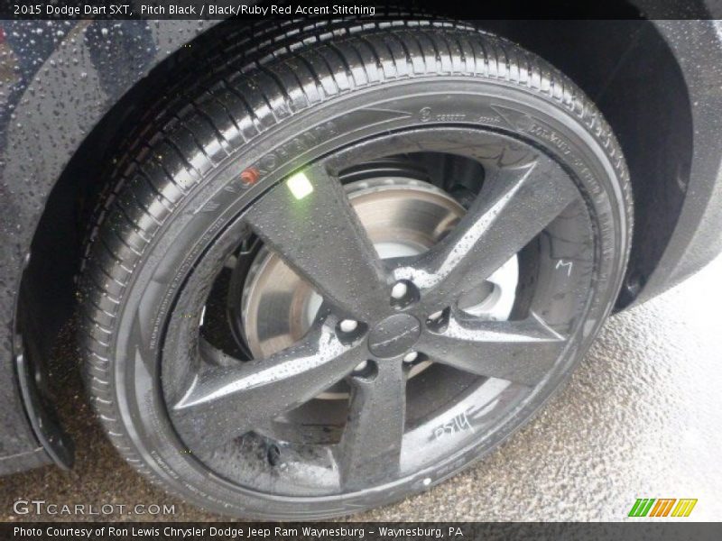 Pitch Black / Black/Ruby Red Accent Stitching 2015 Dodge Dart SXT