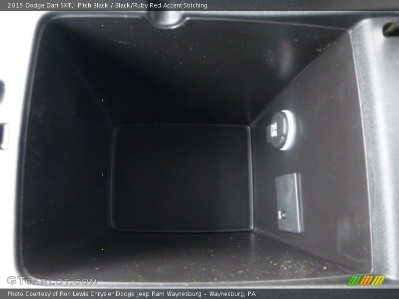 Pitch Black / Black/Ruby Red Accent Stitching 2015 Dodge Dart SXT