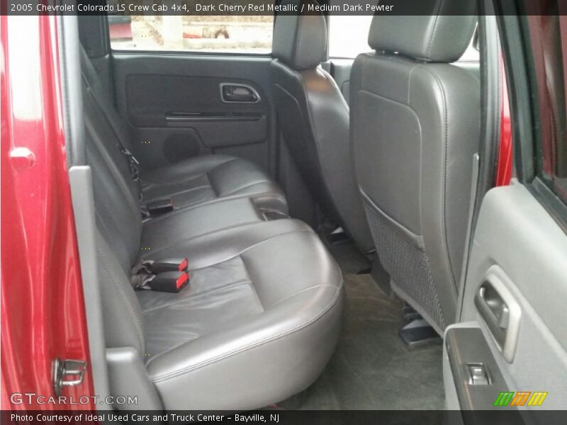 Dark Cherry Red Metallic / Medium Dark Pewter 2005 Chevrolet Colorado LS Crew Cab 4x4
