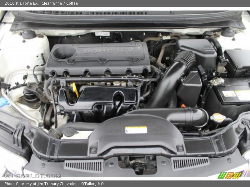 Clear White / Coffee 2010 Kia Forte EX