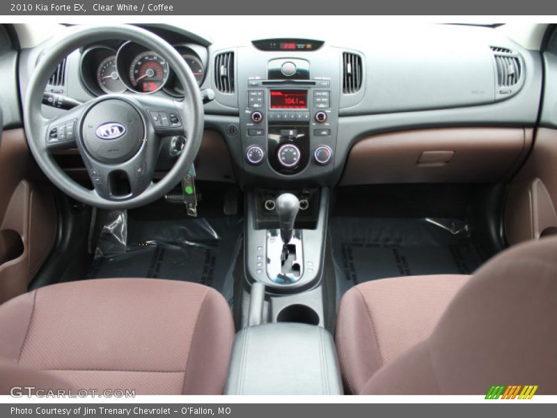 Clear White / Coffee 2010 Kia Forte EX