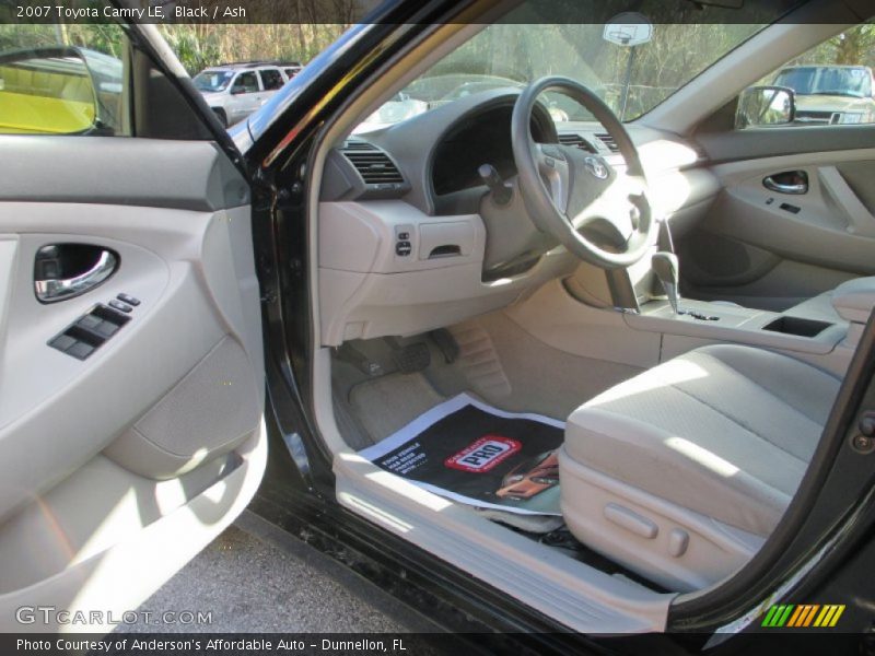 Black / Ash 2007 Toyota Camry LE