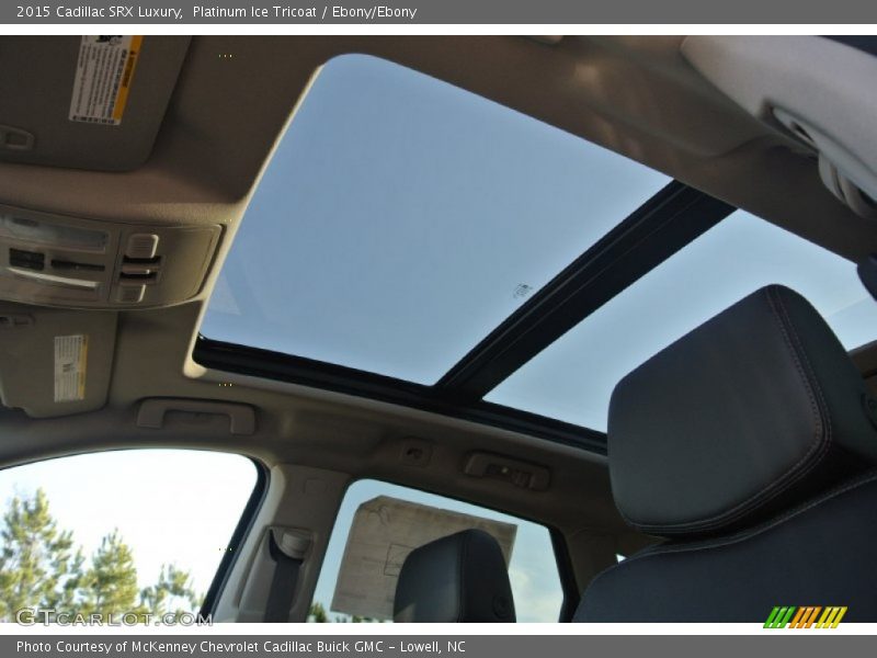 Platinum Ice Tricoat / Ebony/Ebony 2015 Cadillac SRX Luxury
