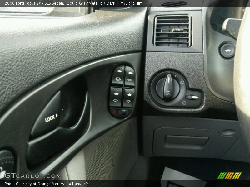 Liquid Grey Metallic / Dark Flint/Light Flint 2006 Ford Focus ZX4 SES Sedan