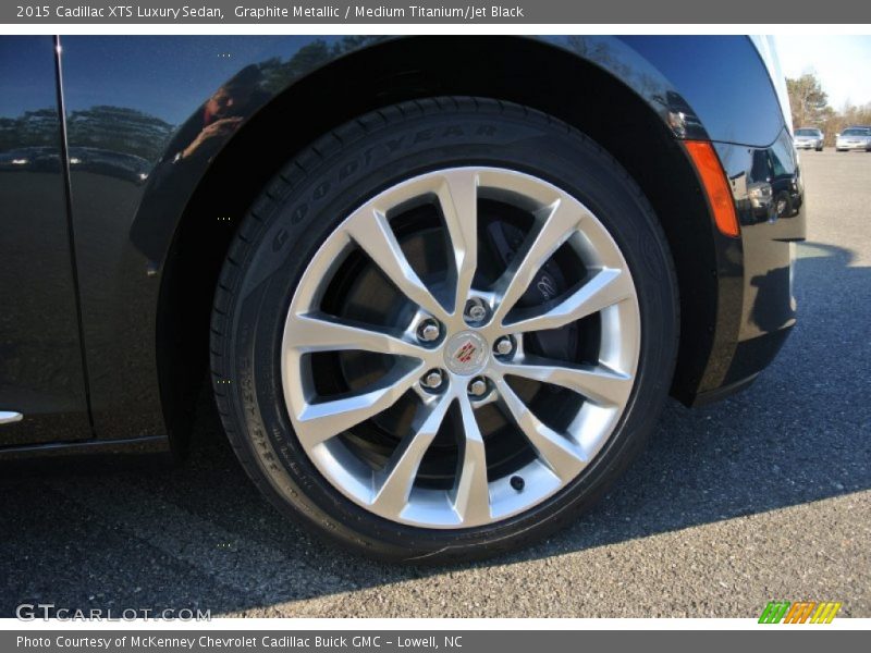 Graphite Metallic / Medium Titanium/Jet Black 2015 Cadillac XTS Luxury Sedan